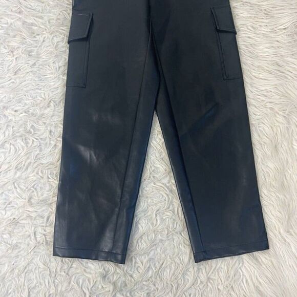 Aritzia WILFRED Faux Leather Modern Cargo Black Pants Womens Size 00 NWOT - Picture 9 of 12